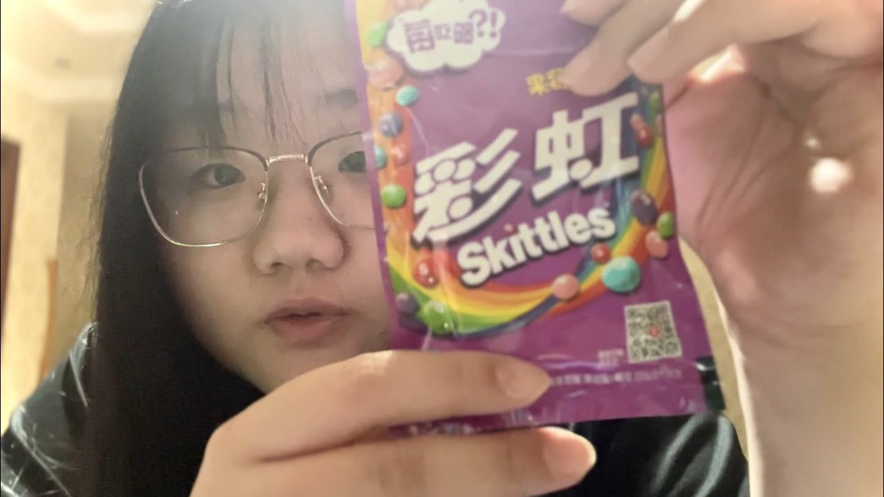 Low Quality ASMR | Gum Chewing, Mouth Sounds, Sticky Sounds, Lotion Sounds, Hand Movements, Tapping