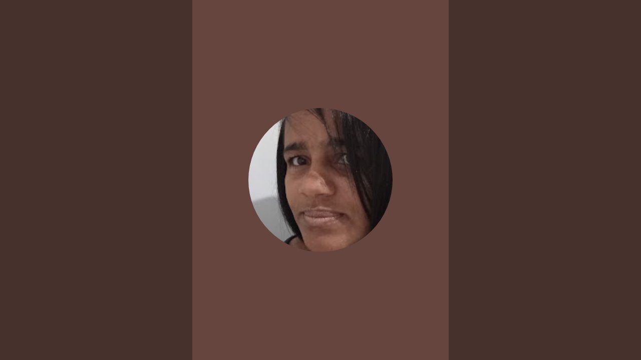 PAOLLA BORGES    @paolla_anee está ao vivo!