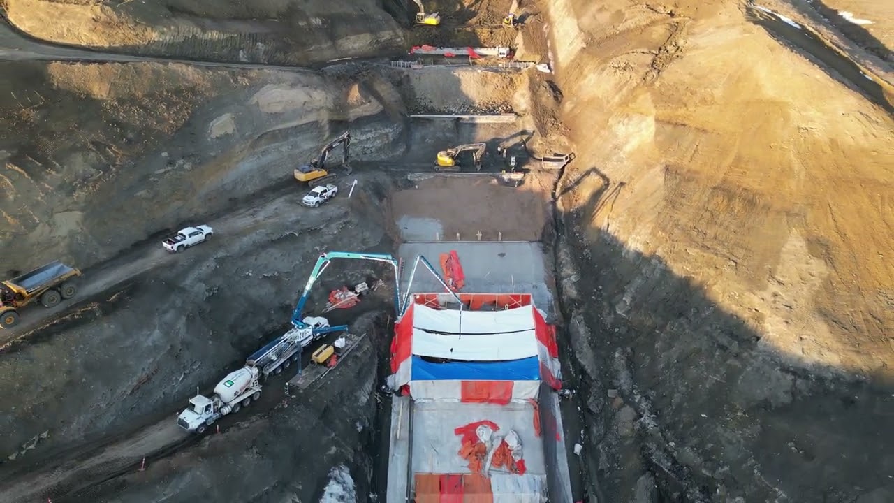 Chin Chute Reconstruction March 2024 with Dennis Dirtworx