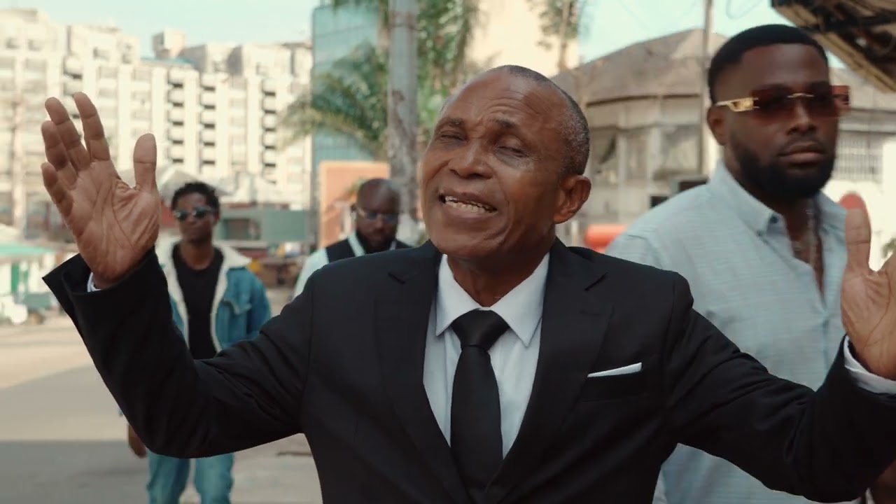 LA CITÉ S'EN VA -  Andre Pépé NZE ( Clip Officiel )