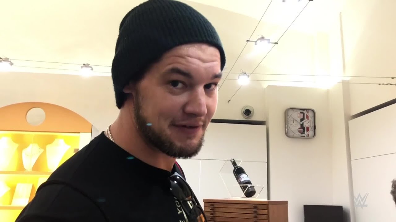 Baron Corbin goes watch-shopping in Italy