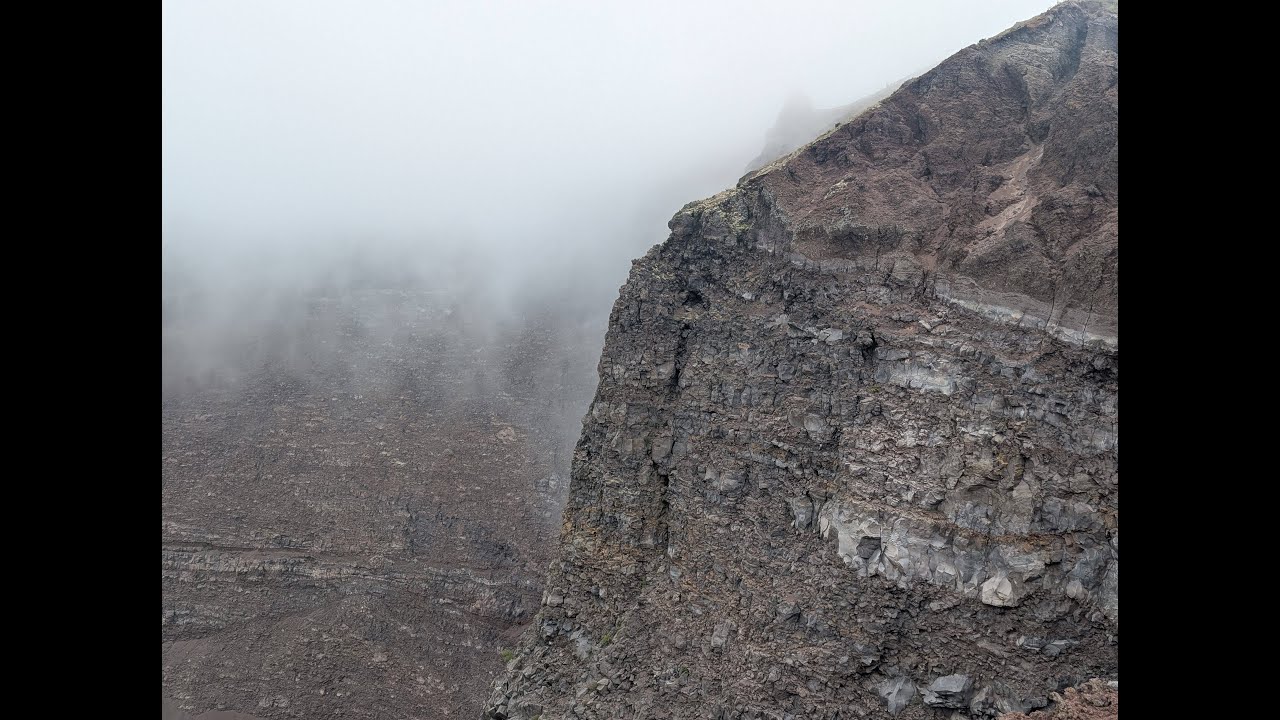 Mt. Vesuvius, Italy 🇮🇹 Campania | POV Walking Tour