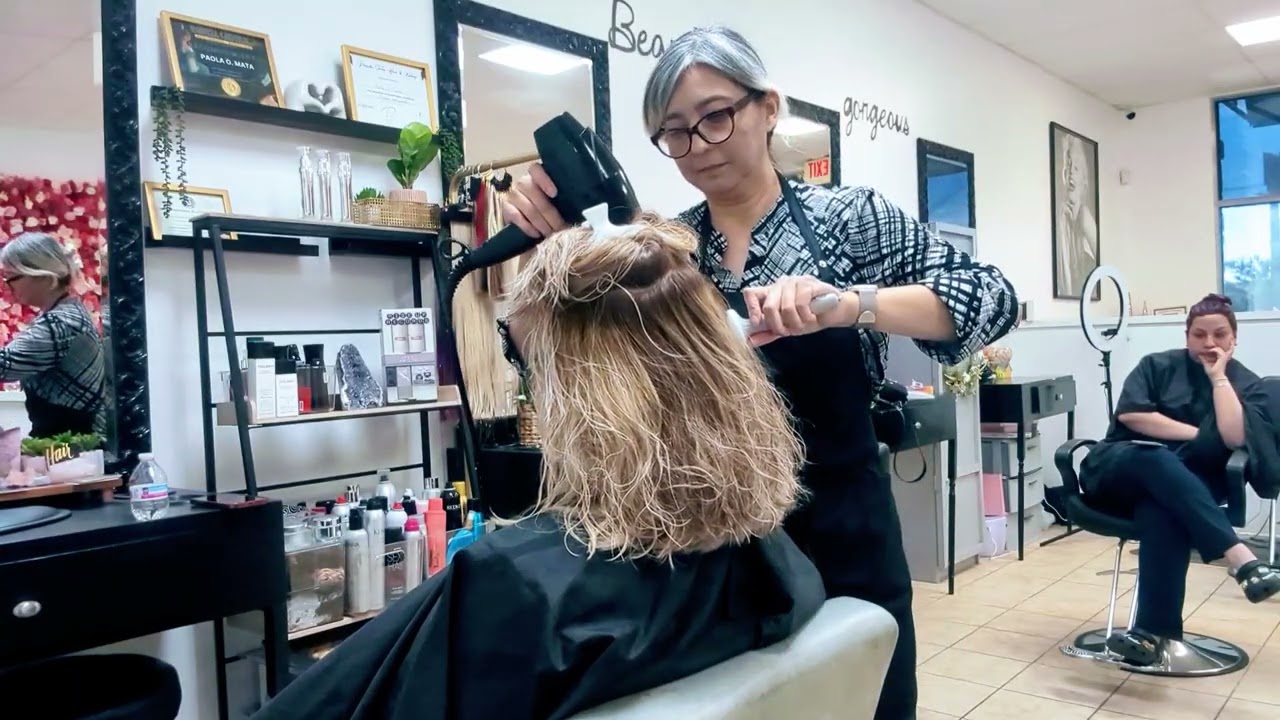 ASMR blow dryer #asmr #asmrhair #asmrsounds