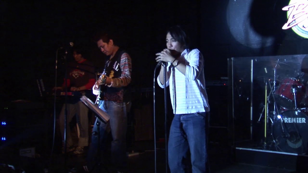 WHAT ABOUT LOVE (Heart) by Arnel Pineda with Zoo band