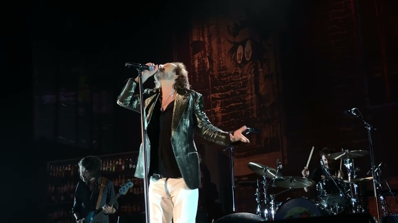 The Black Crowes - She Talks To Angels (Live @Lotto Arena Antwerp 30.09.2022)