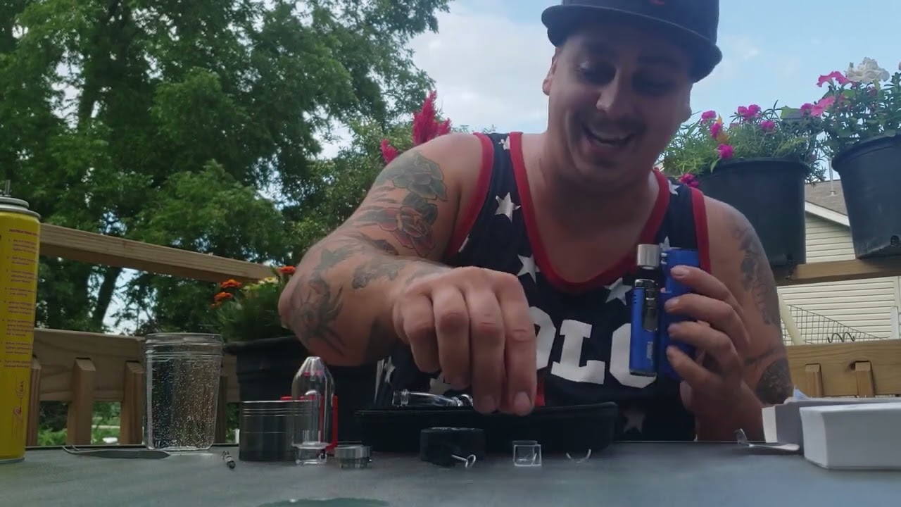 Iecigbest Bazoka Pro, A Unique 3-in-1 Mechanical Dab Rig With Ignition.