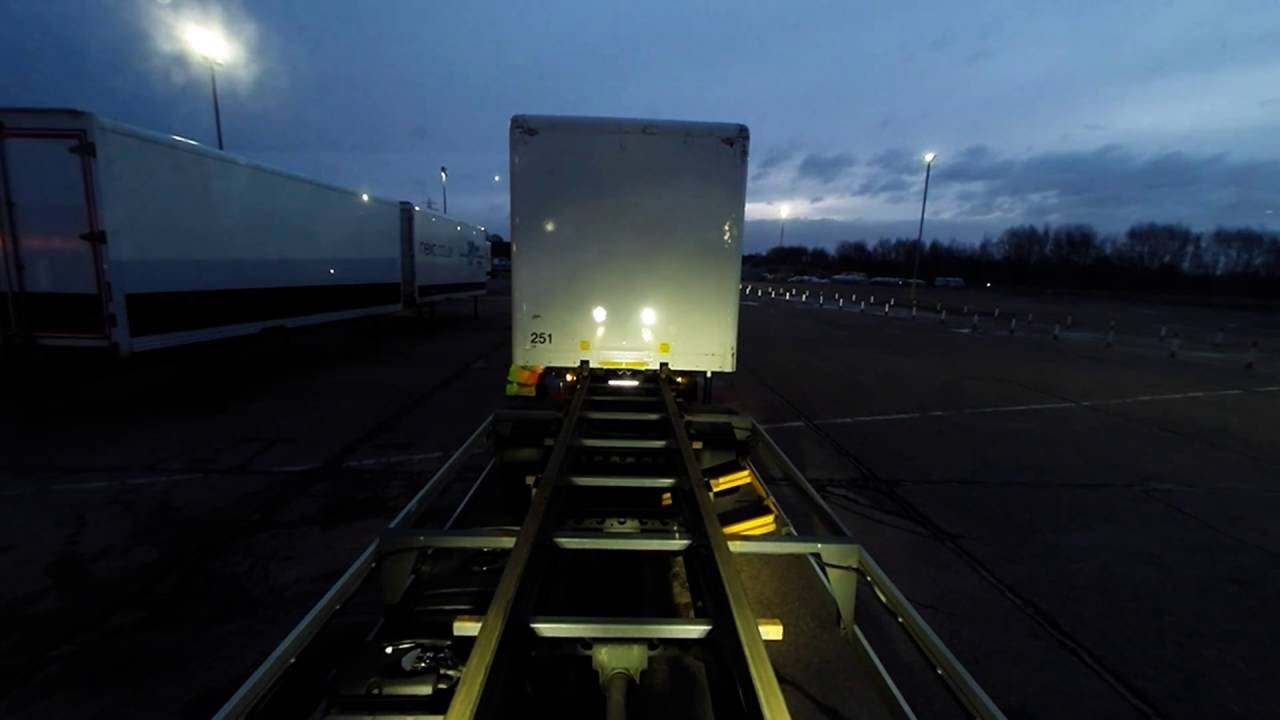 Trucker Jay in the UK: DeMountable Box tuck dropbox