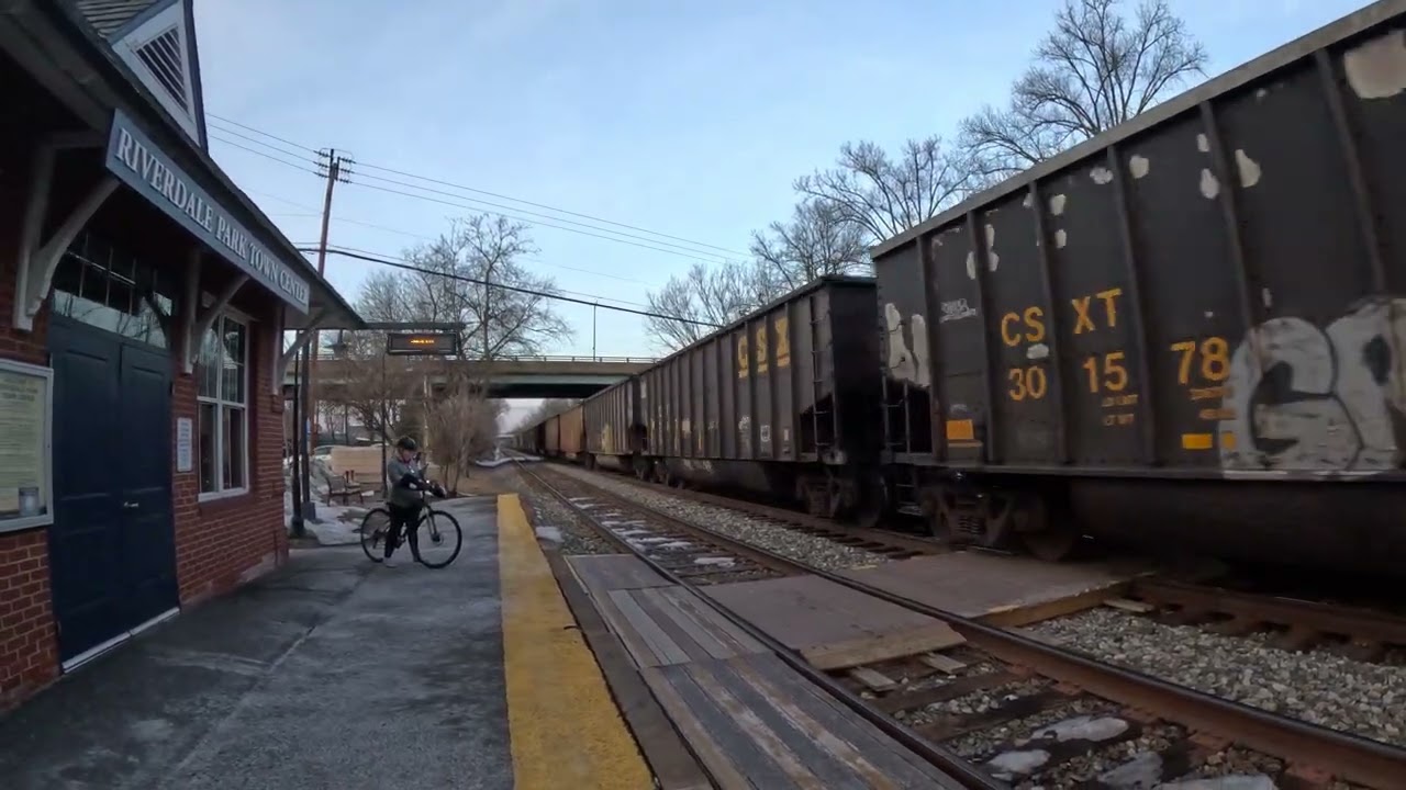 CSX axel sparks and almost starts a fire ￼￼￼