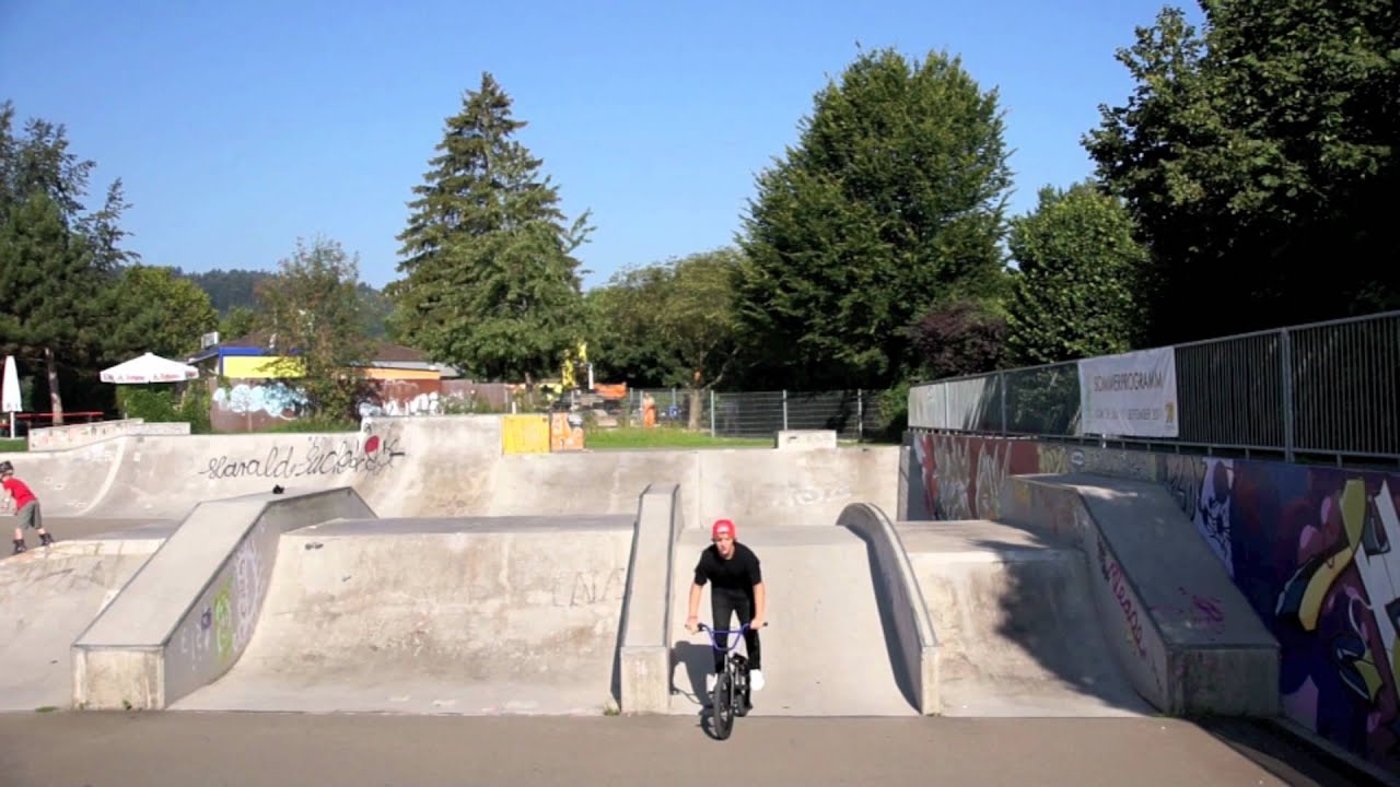 Sam beim Radln in Tuttlingen