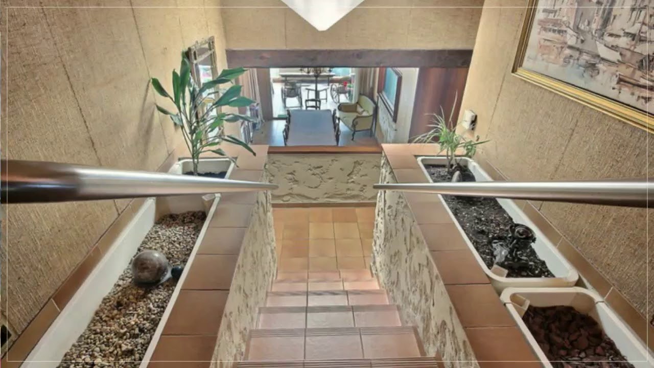 A vendre - Maison/villa - Marseille 7eme (13007) - 7 pi&egrave;ces - 250m&sup2;