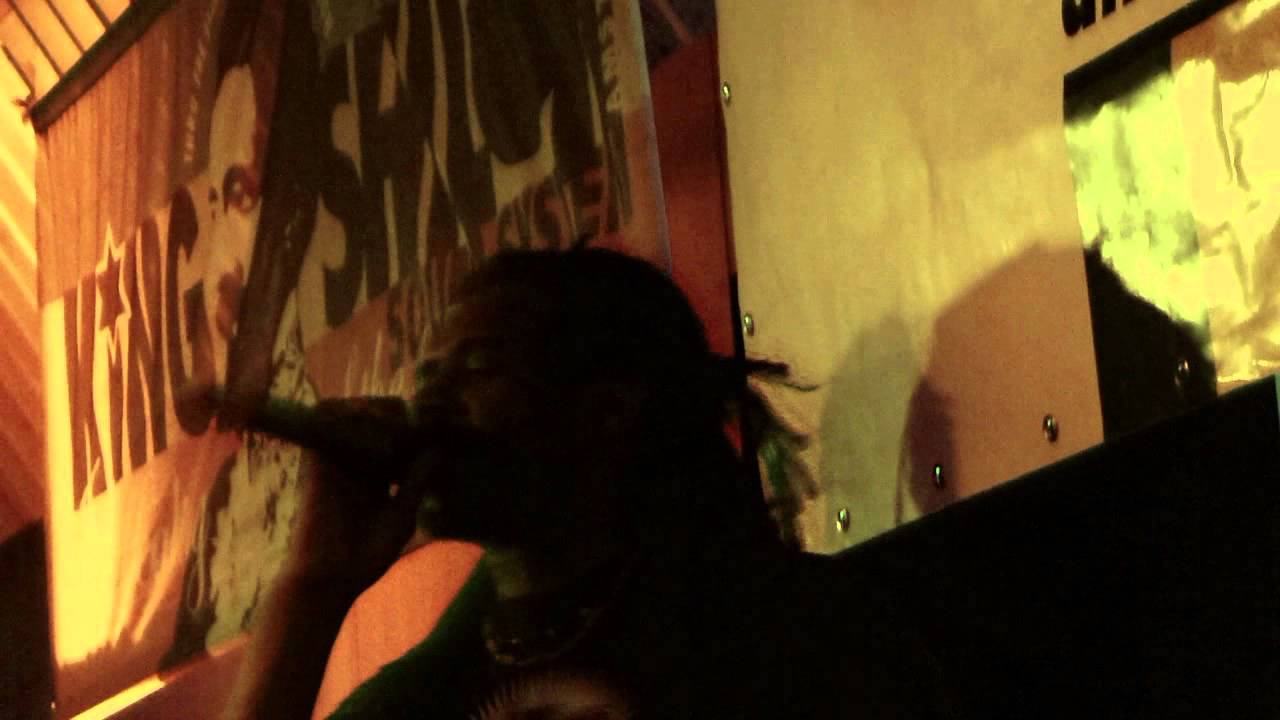 GET UP & SKANK - KING SHILOH SOUND SYSTEM FT. CHANTER ▶ Danny Red "False Preacher Man" (Dub Creator)