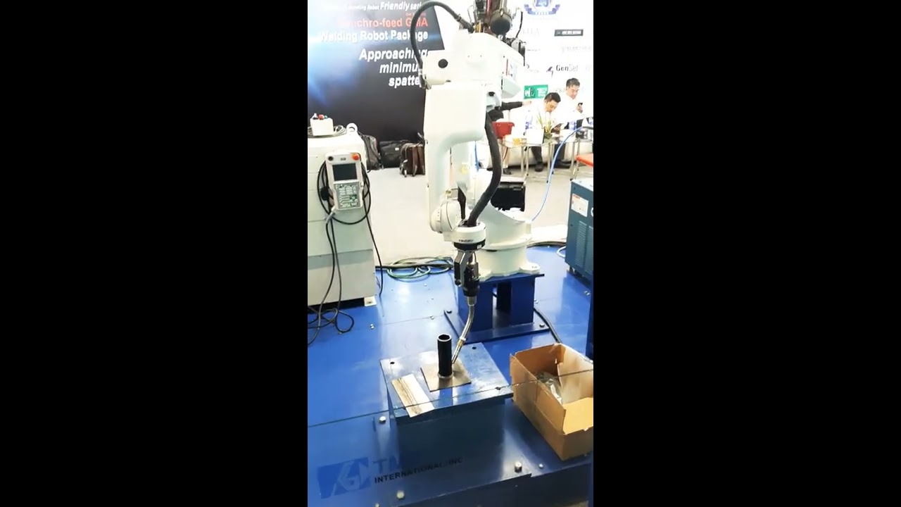 #AutoShow2020 #EXPO #CENTRE  Welding robort by OTC