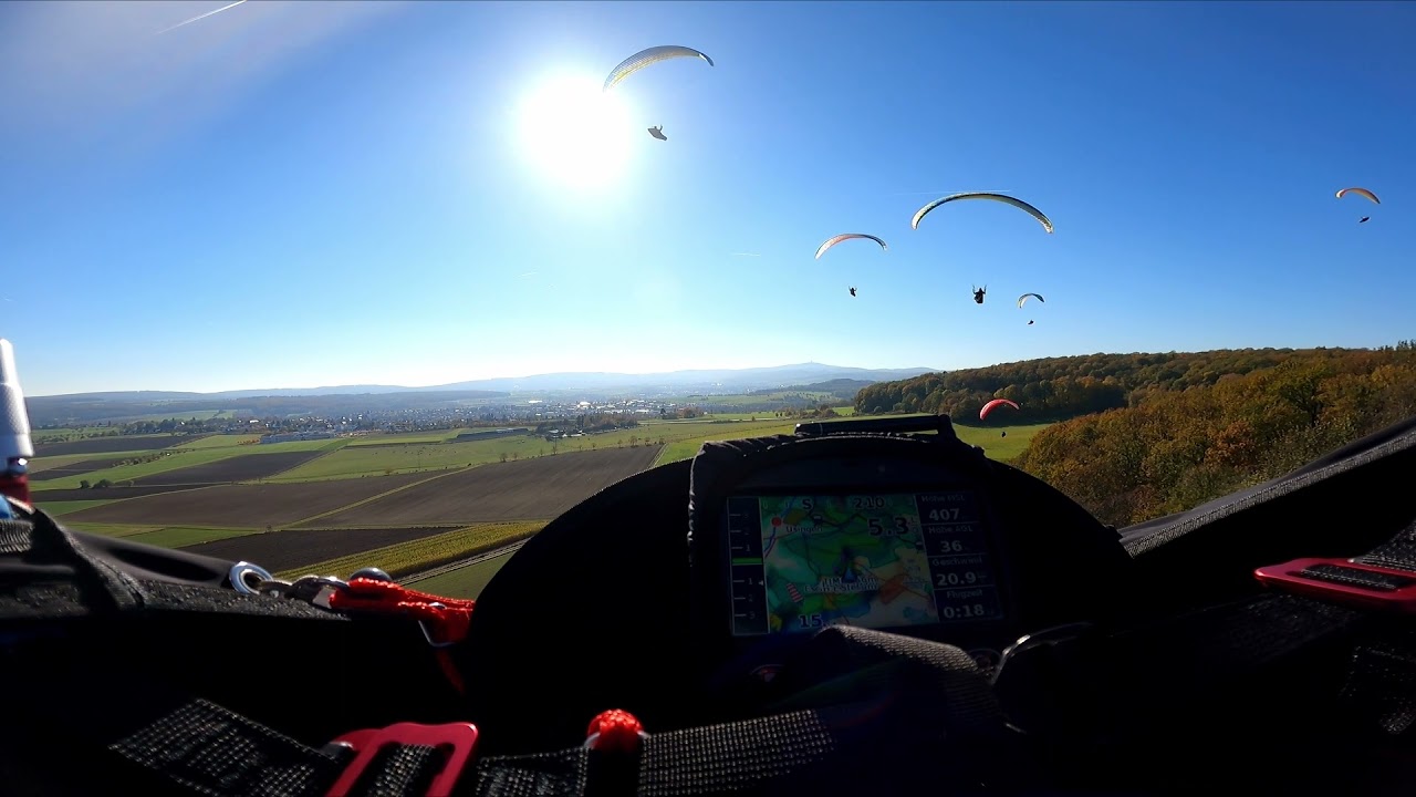 Paragliding | Gleitschirmfliegen bei Herbstthermik in Eschbach 24.10.2021