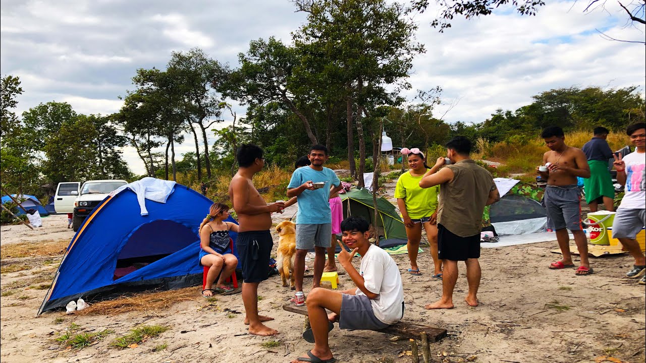 Camping & Eating @ Anlung Cheung Chab Waterfall On Top Of Kulen Mountain, Siem Reap of Cambodia