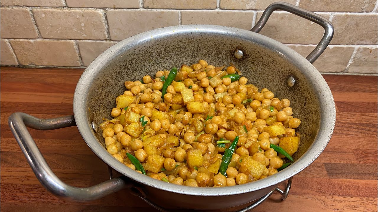 (Chick peas)kabuli chana bhaji with potato-আলু দিয়ে কাবুলি ছানা ভাজি। 