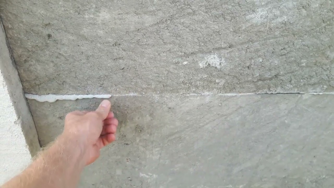 Integritate gard din placi de beton dupa 4 ani de intemperii