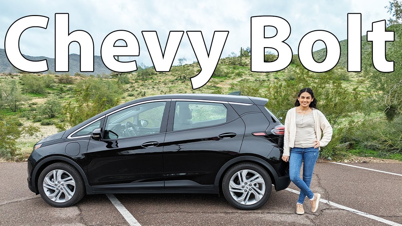 Chevy Bolt 2023 года — электромобиль до 30 000 долларов