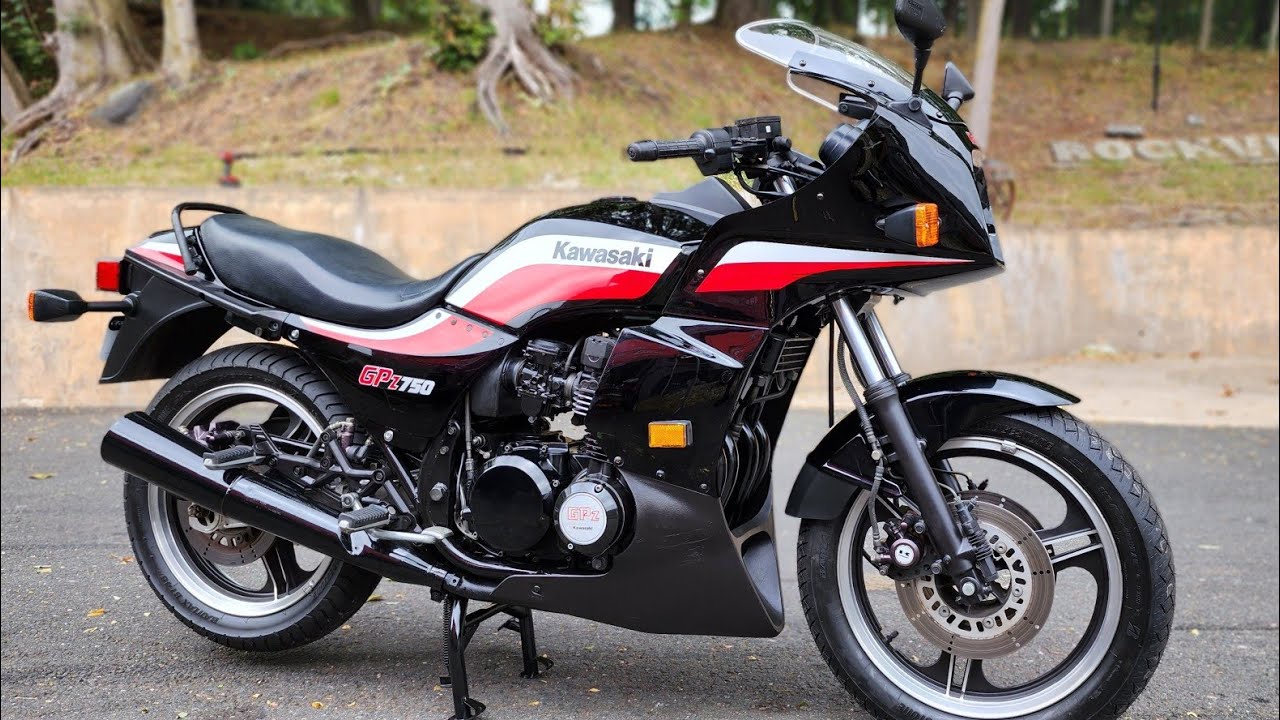 1985 Kawasaki GPZ750A 