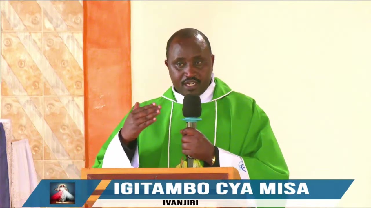 HARI  UMUNTU URABABWIRA NABI  KUBERA ISENGESHO