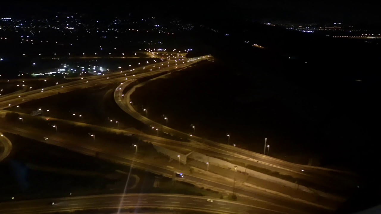 Aegean Airlines Airbus A320 night landing at Athens Airport