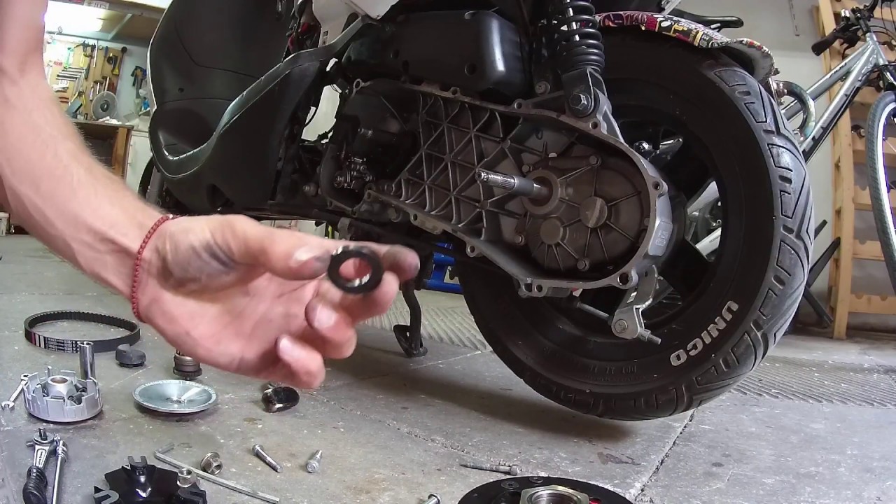 Stage6 R/T Variator Installation || Piaggio Zip AC to LC