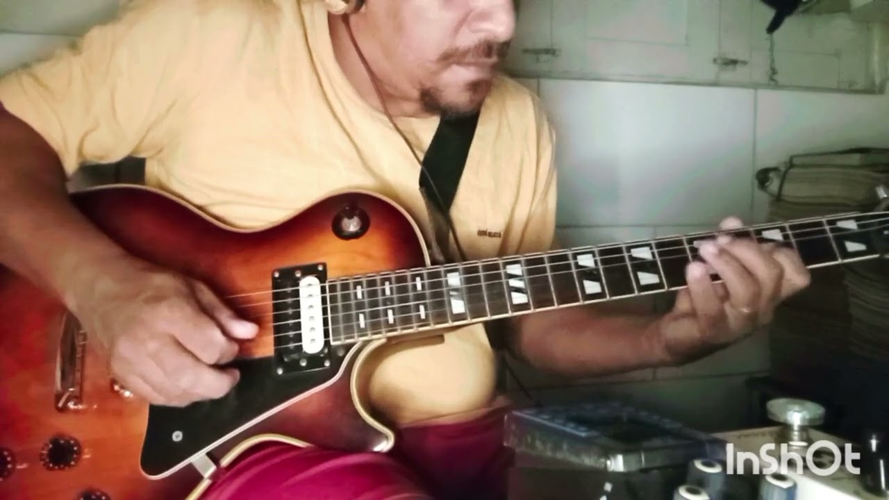 Rodrigo Gouveia bus 572 - Malagoli custom 59 neck clean 