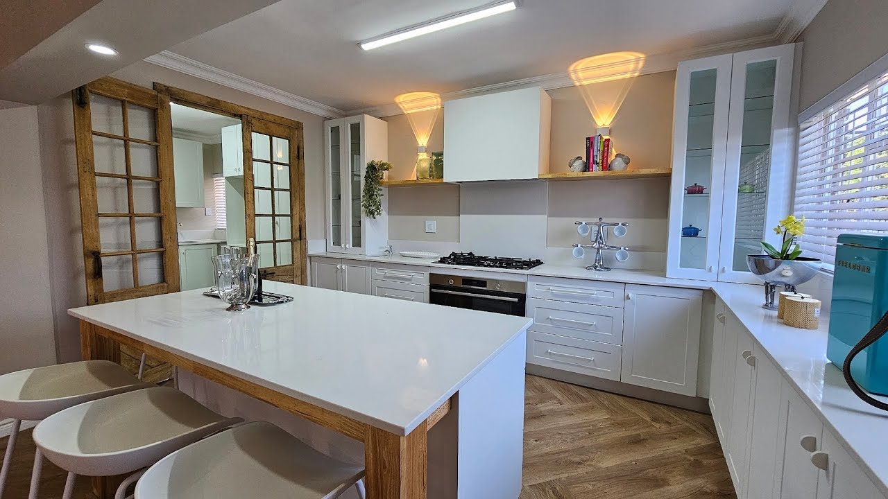 3 Bedroom townhouse for sale, Faerie Glen, R2,374,000.00