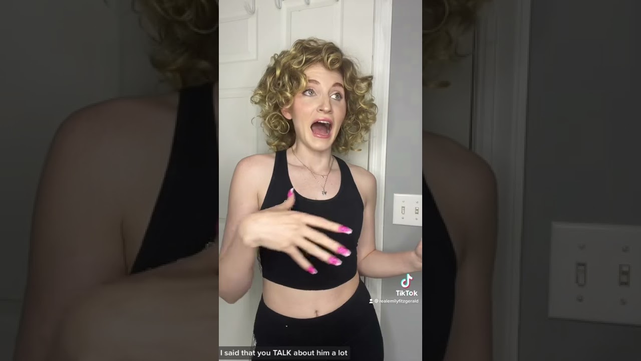 POV: You Have a “Cool” Mom 💁‍♀️