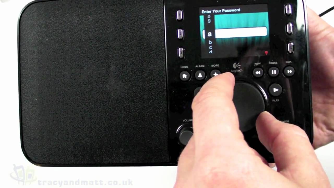 Logitech Squeezebox Radio unboxing video