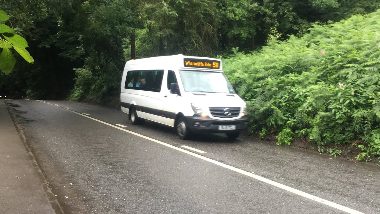South Pennine BL16 FZJ heads along Middlewood Road North with a 58 serice for Wharncliffe Side