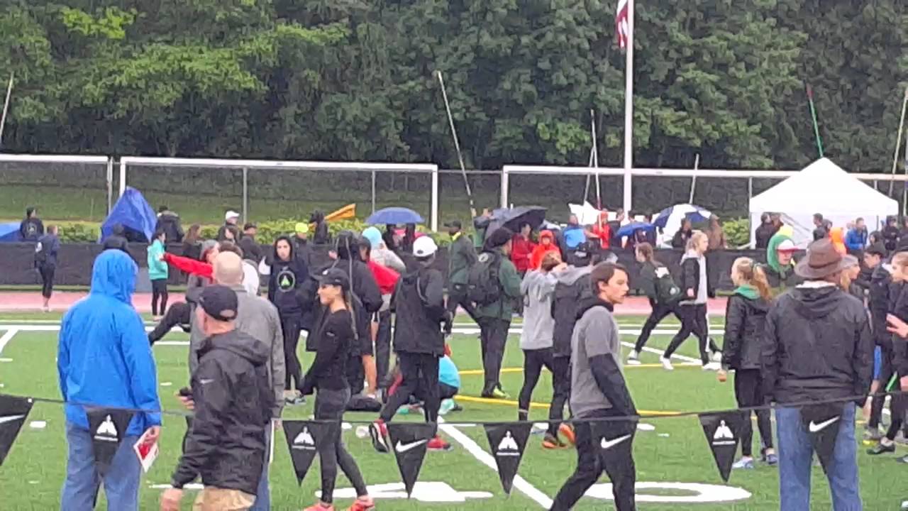 Michael slagowski breaks 4 min mile