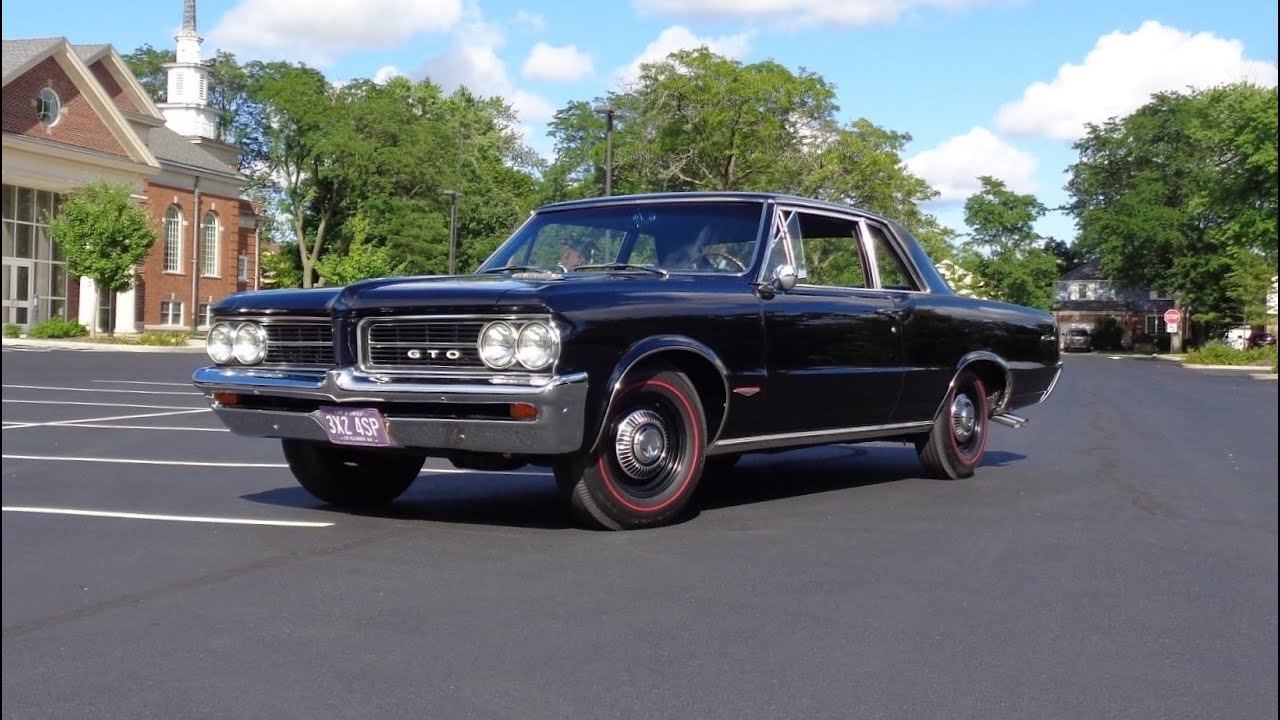 1964 Pontiac GTO Post Coupe in Blue & 389 Engine Sound & Ride on My Car Story with Lou Costabile