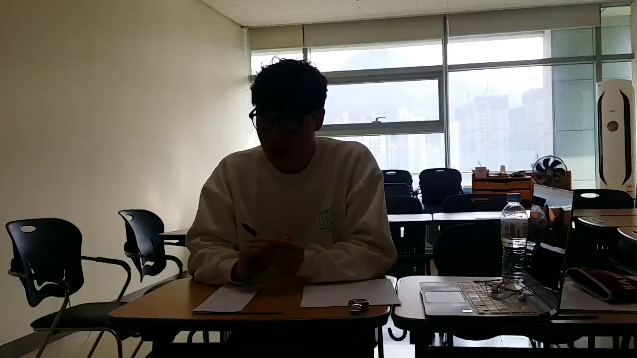 [부산대통번역_ITT] 부산대 통번역 수업에서 듣고 말하는 통역 수업 진행 중