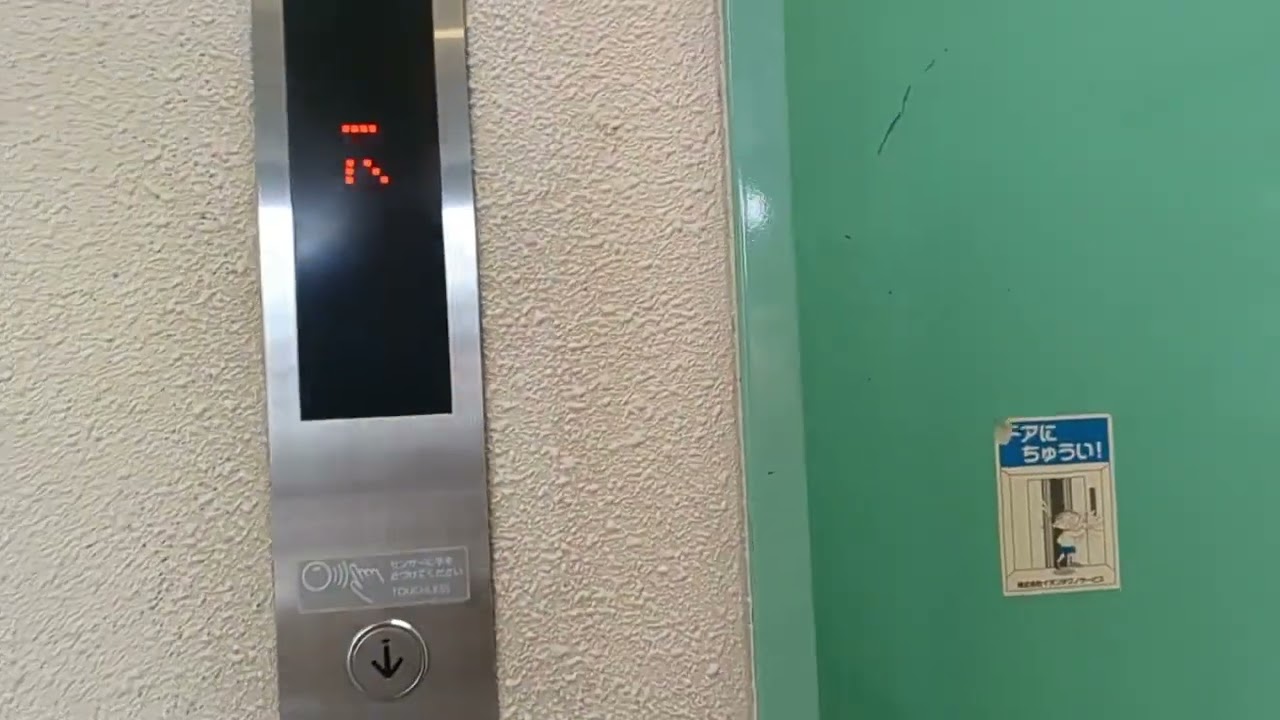 イオン須坂店　エレベーター