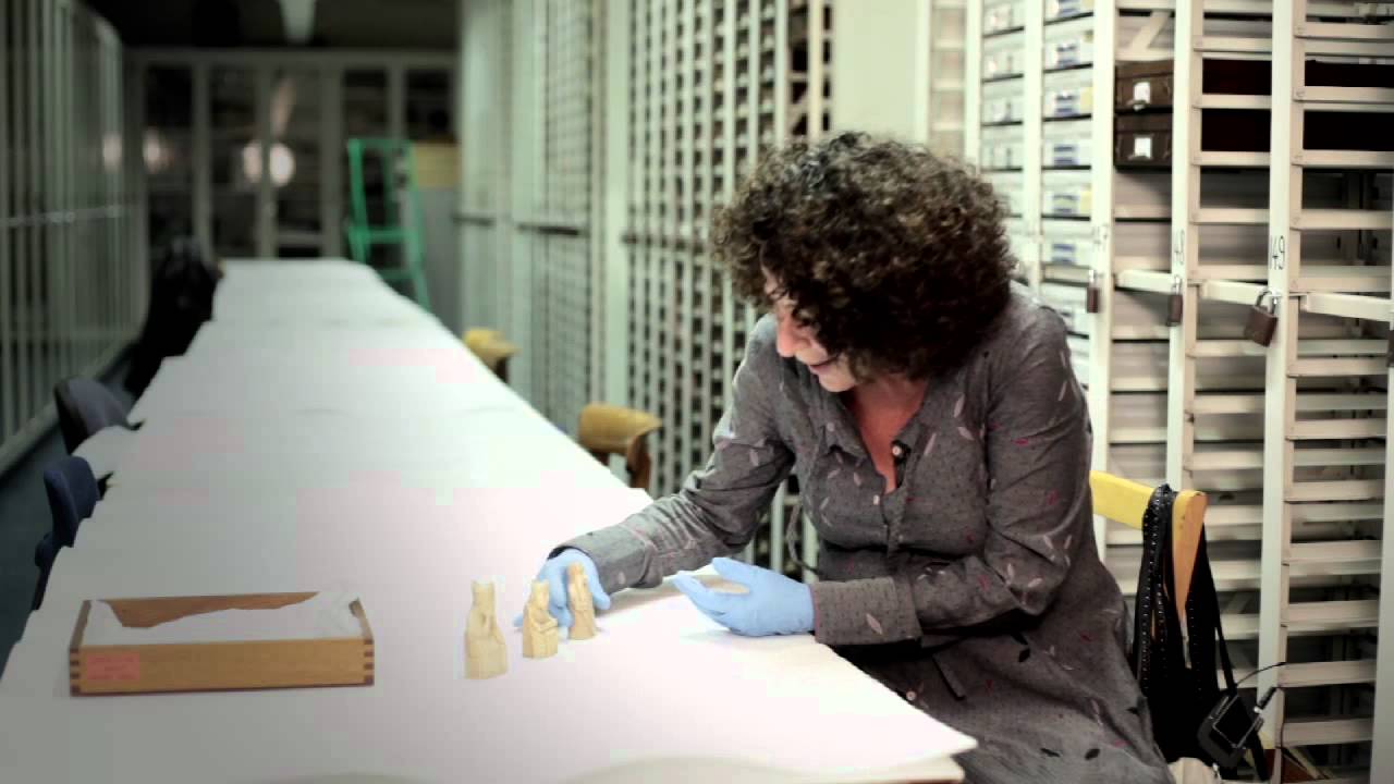 Francesca Simon handles the Lewis Chessmen
