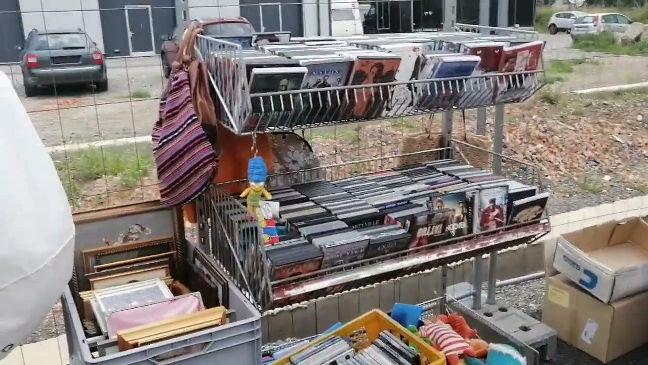 Tour durch den Weinviertel-Flohmarkt in Mistelbach