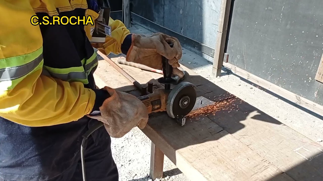 Como fazer uma chave de dobrar ferro com vergalhão de obra