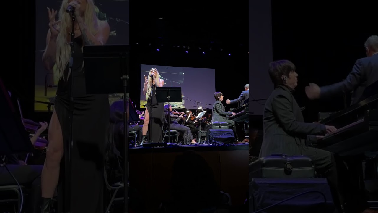 Kesha & Diane Warren Perform "Dear Me" Live