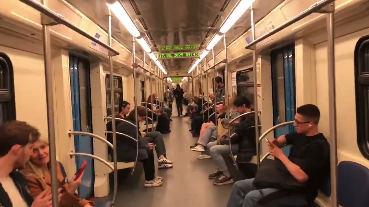 90 лет Московскому метрополитену! Парад поездов на Кольцевой линии