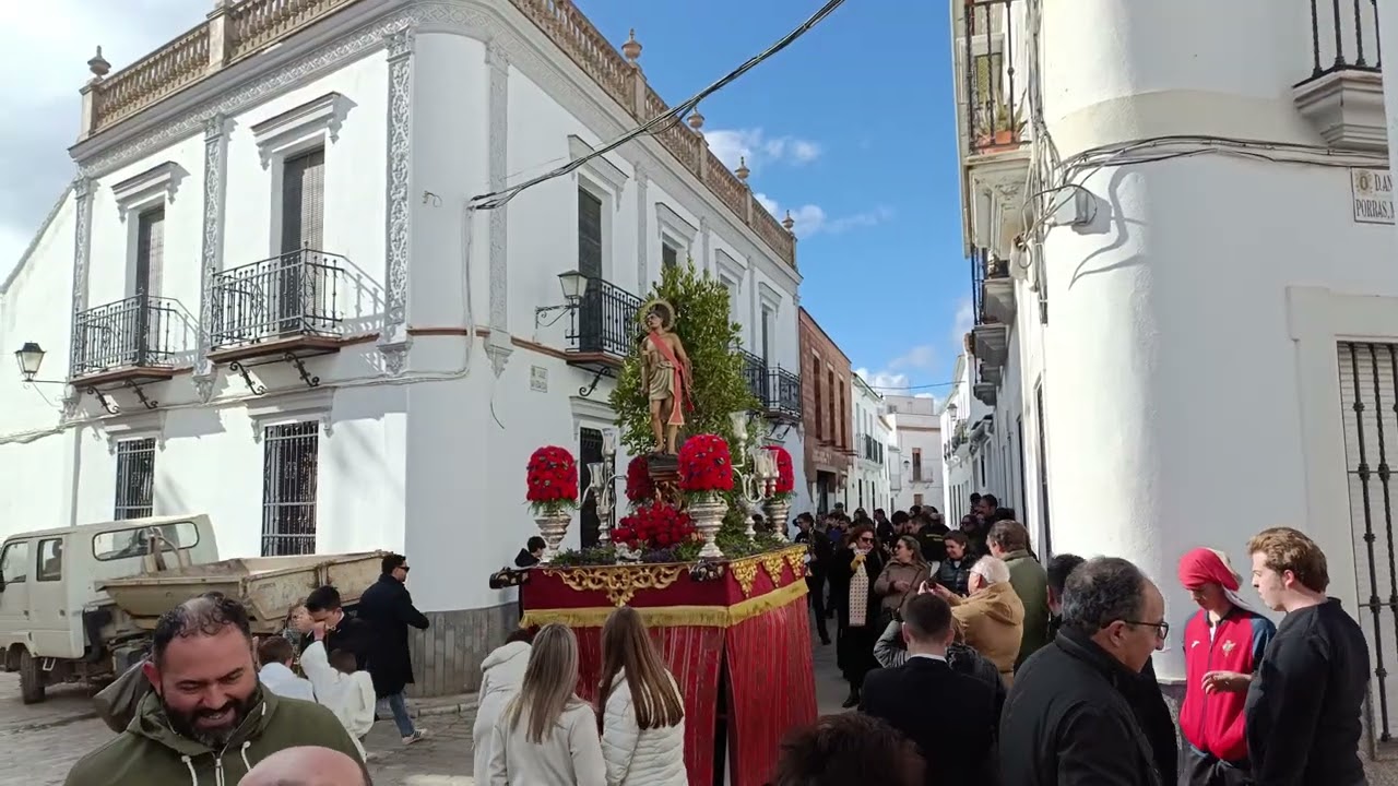 San Sebastián patrón de Guadalcanal por calle San Sebastián , Antonio Porras, médico.