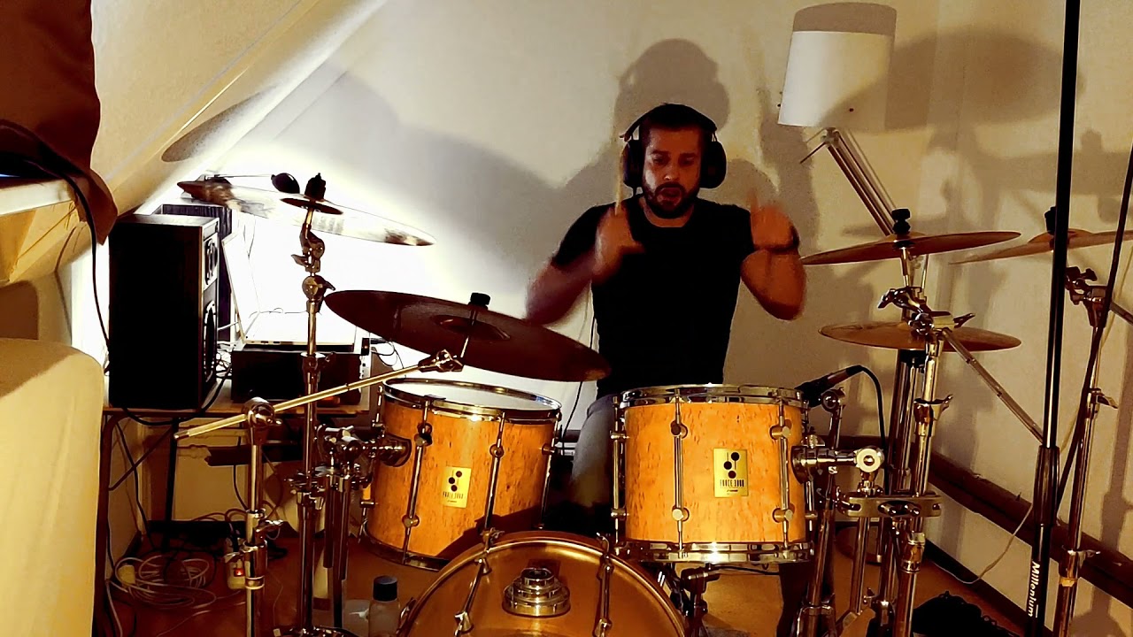 Out of her mind (Parellite) - drumcover
