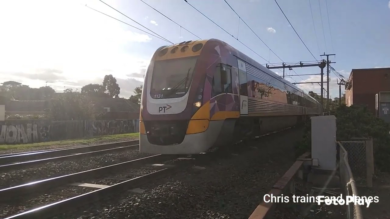 Melbourne metro trains X'trapolis, Comeng and Siemens and v line v locity