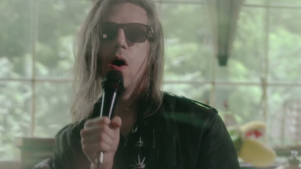 Bashful Billy- LYRE, LYRE official music video