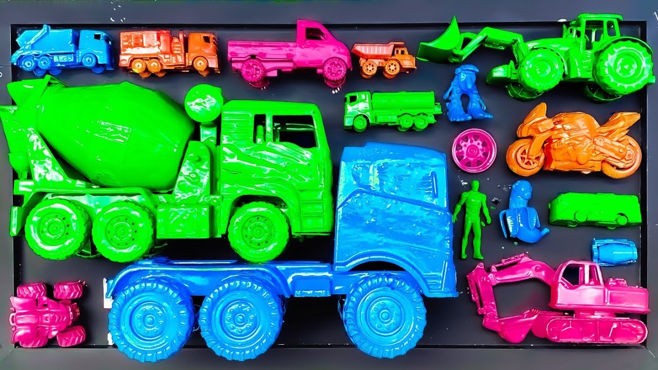 Membersihkan mobil mobilan, truk molen, excavator, mobil balap, motor balap, truk trailer, anomali