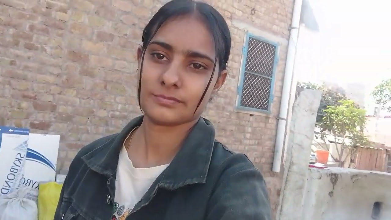 Muje koi sport nhi kar Raha hai 