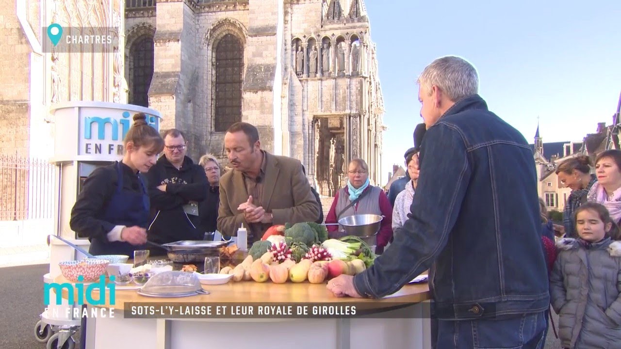 Sots-l'y-laisse et leur royale de girolles