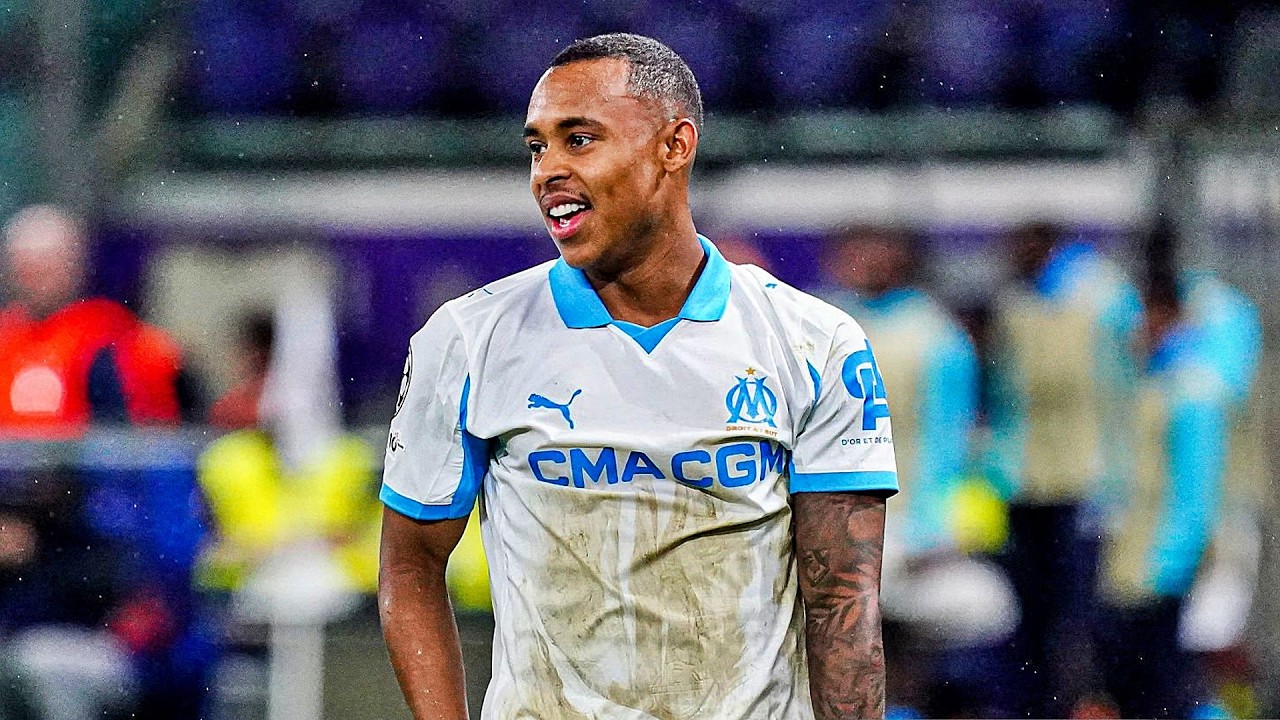 Igor Paix&atilde;o &mdash; Pure Chaos on the Wing