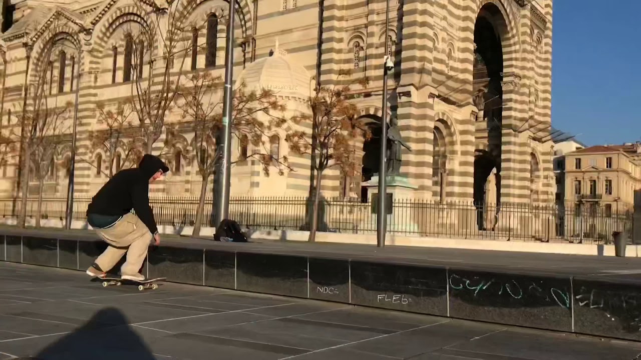 Street skating & blading , Marseille 2019.(Jules-carret/Max-Dixon)