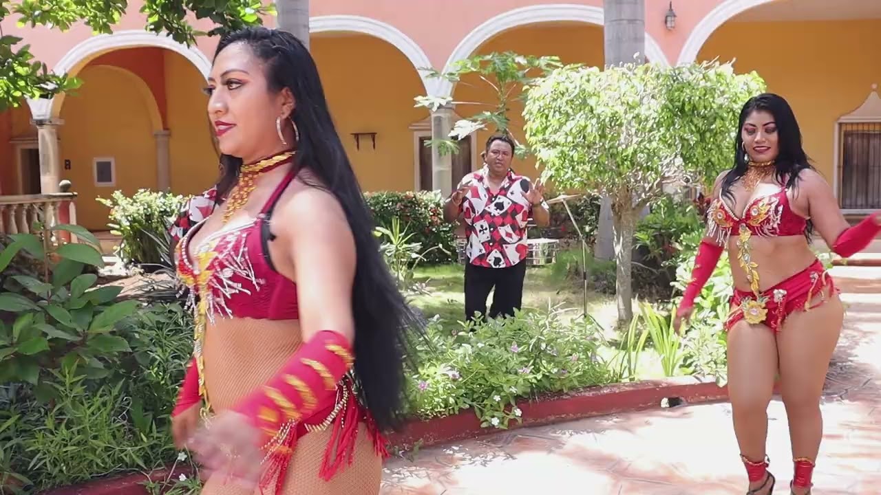 Jose Julio y su zarpazo tropical ... Déjala, Déjala...video clip 2024