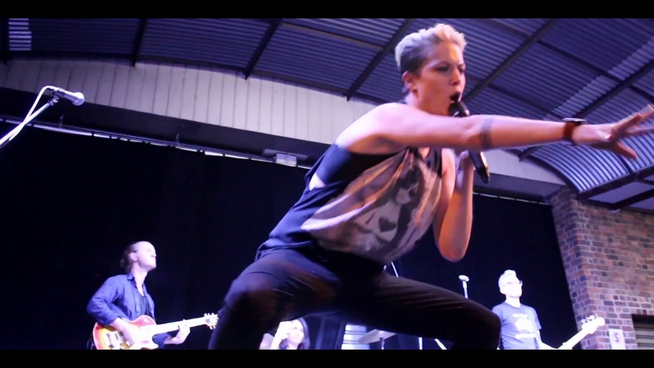 On Tour With LadHood